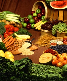 Anti-inflammatory diet has a variety of vegetables, fruits, legumes, whole grains and nuts